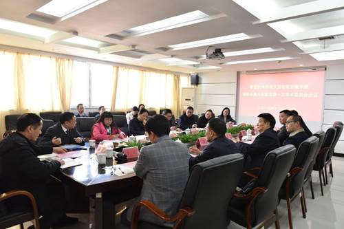 说明: http://news.hnmu.com.cn/__local/7/E5/F5/1574C34A59B733847940998166A_F90E38AD_14962.jpg
