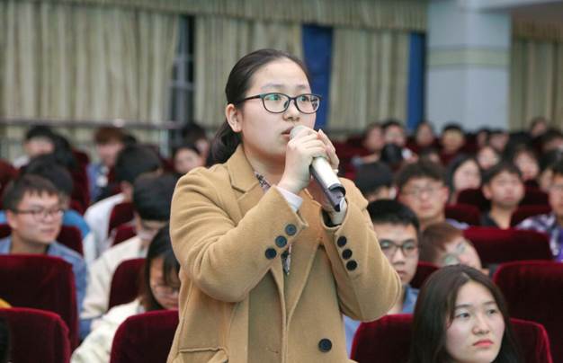 说明: http://news.hnmu.com.cn/__local/E/2D/8B/682EC87EDFDCFF8CBB632892582_5BDABBF1_18360.jpg